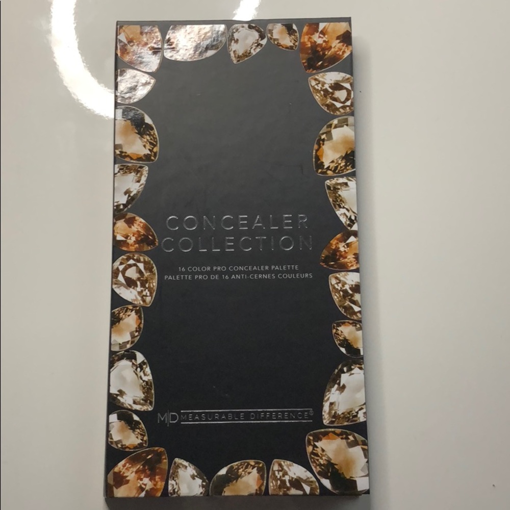 MD Concealer palette